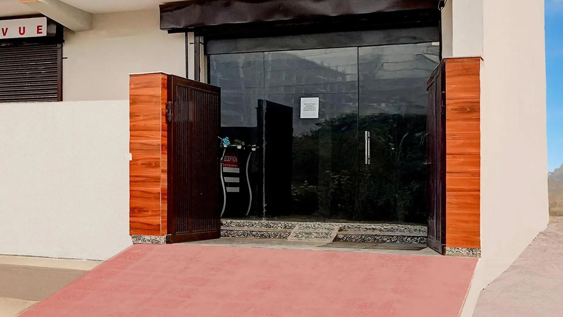 Hotel O Bellavue Greater Noida